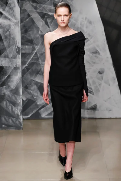 Look 7